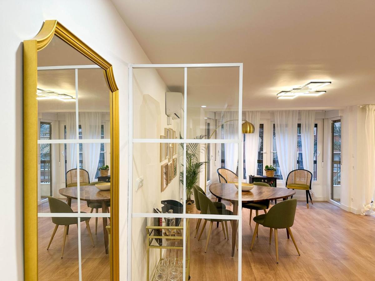Creatividad Y Personalidad En Centro De Apartment Alicante